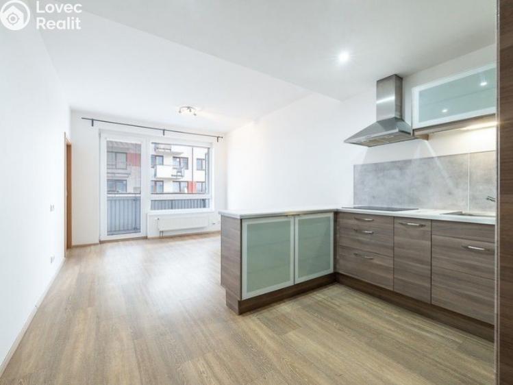 Sale apartment 2+KK Praha, Kryšpínova č. 12