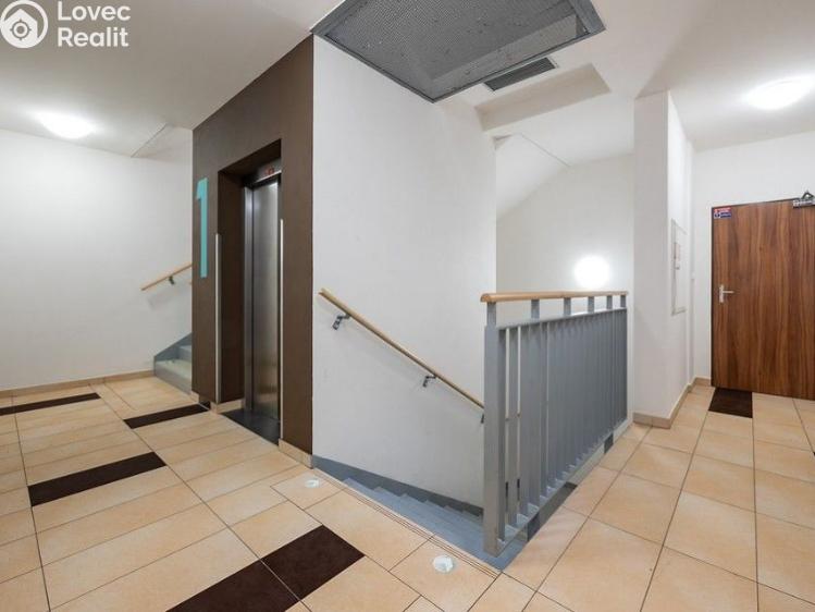 Sale apartment 2+KK Praha, Kryšpínova č. 10