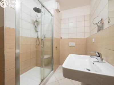 Prodej bytu 2+KK Praha, Kryšpínova č. 1