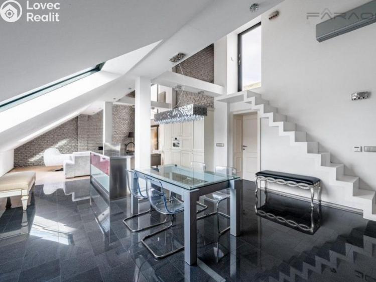 Продажа квартиры 3+KK Praha, Křemencova č. 5