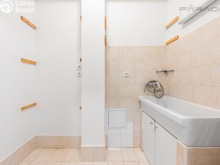 Prodej bytu 4+1 Praha, K Zelené louce č. 21