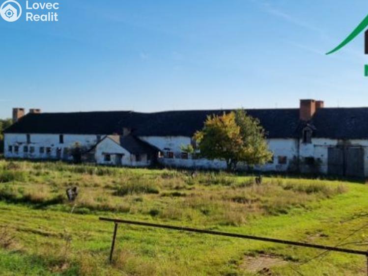 Prodej pole Lubenec č. 7
