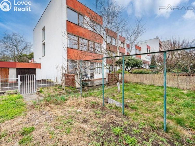 Prodej rodinného domu Praha, Matějská č. 5