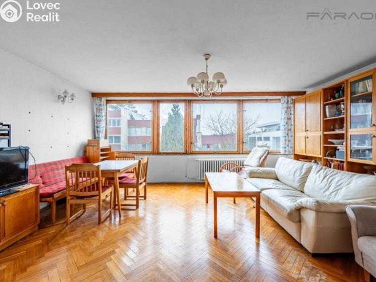 Prodej rodinného domu Praha, Matějská č. 13