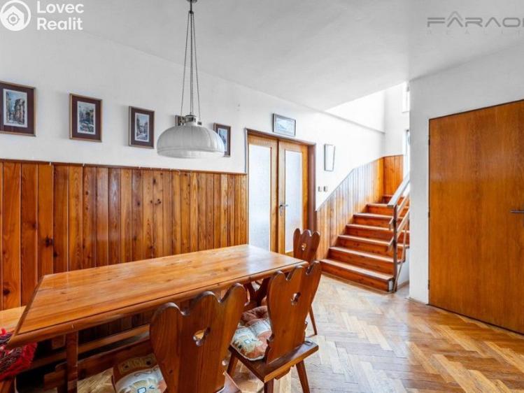 Prodej rodinného domu Praha, Matějská č. 14
