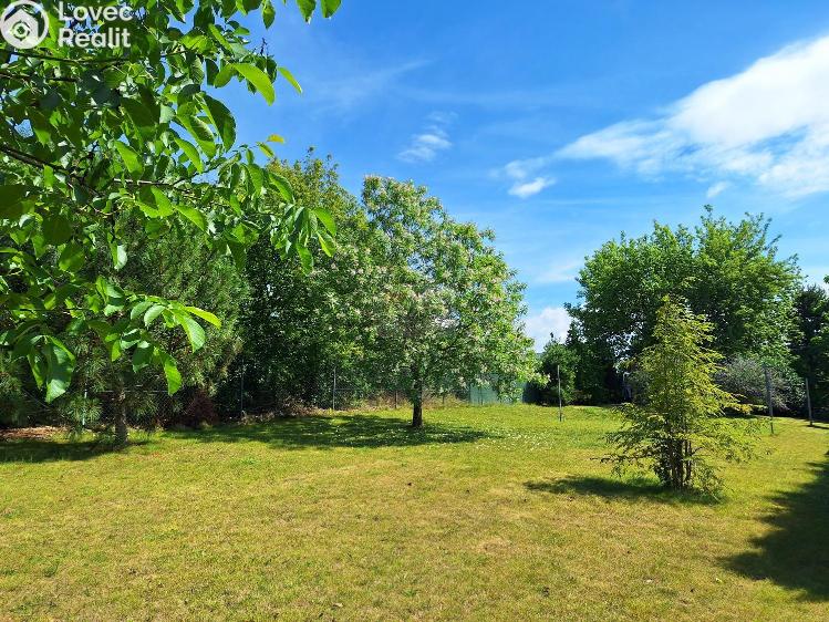 Pronájem stavebního pozemku Přezletice, Kaštanová 420 č. 5