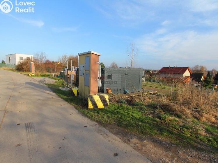 Pronájem stavebního pozemku Přezletice, Kaštanová 420 č. 4