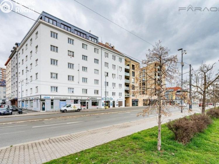 Продажа офисного помещения Praha, U plynárny č. 2