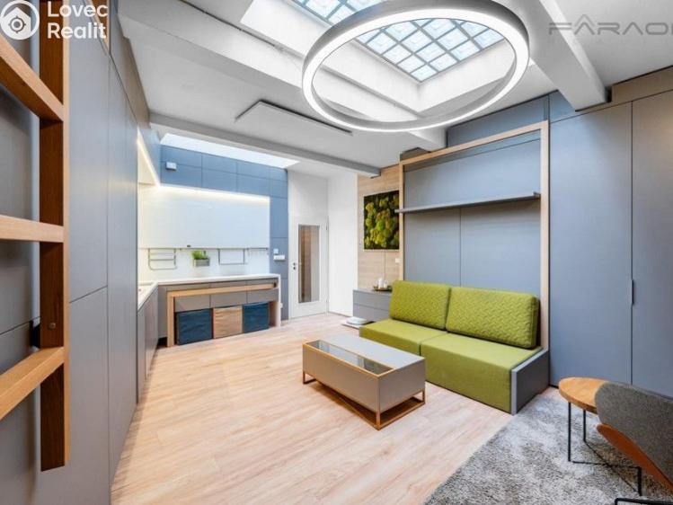 Продажа офисного помещения Praha, U plynárny č. 5