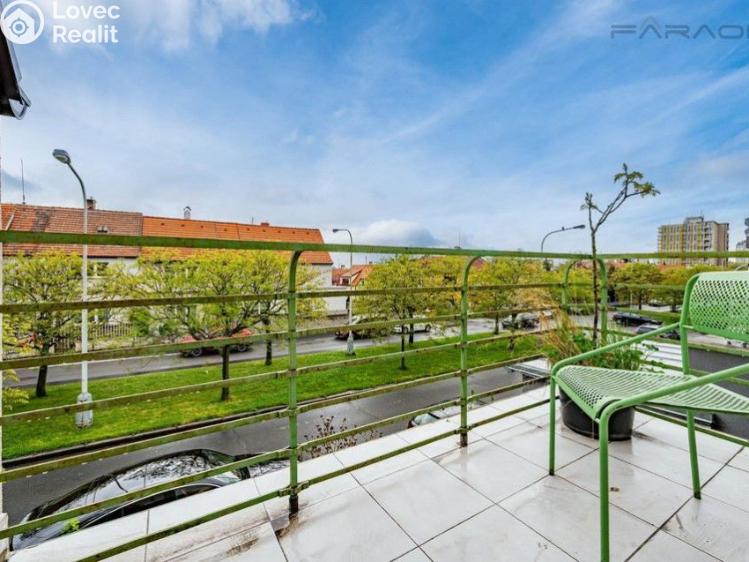 Sale family house Praha, Hlavní č. 17