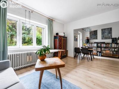 Продажа семейного дома Praha, Hlavní č. 4