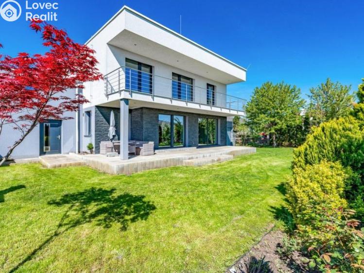 Prodej rodinného domu Praha, Vlaštovčí č. 30