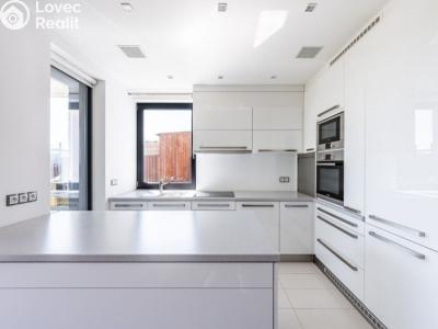 Продаж сімейного будинку Praha, Vlaštovčí č. 5
