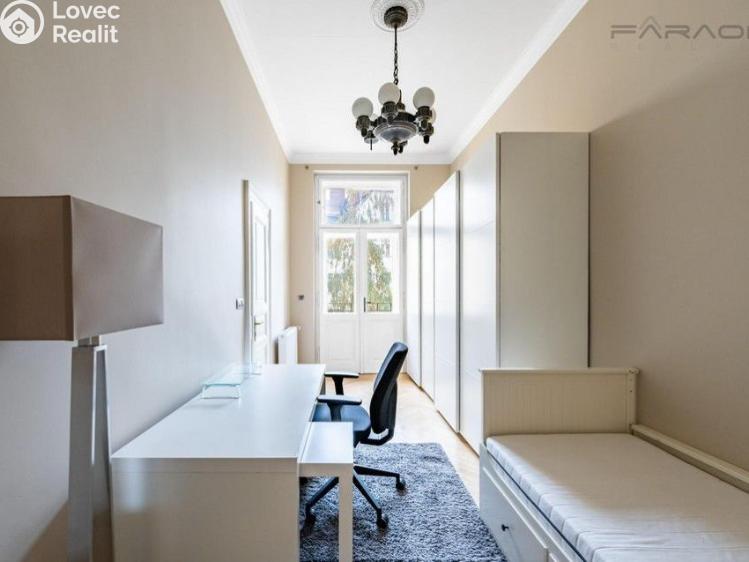 Pronájem bytu 4+1 Praha, Široká č. 8