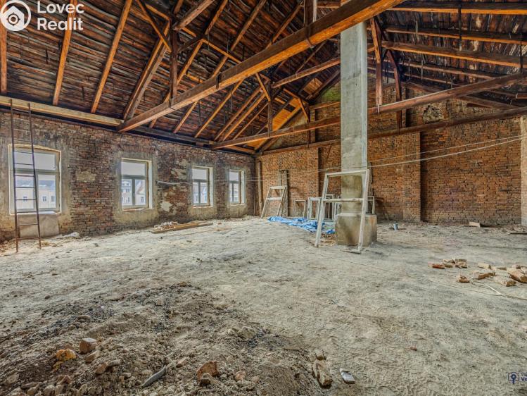Prodej činžovního domu Vyškov, Masarykovo náměstí č. 14