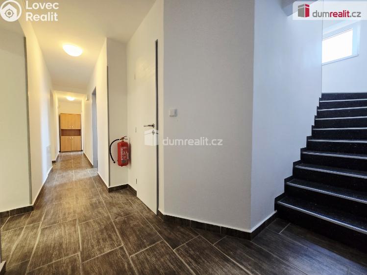 Pronájem kanceláře Praha 14, V chaloupkách č. 32