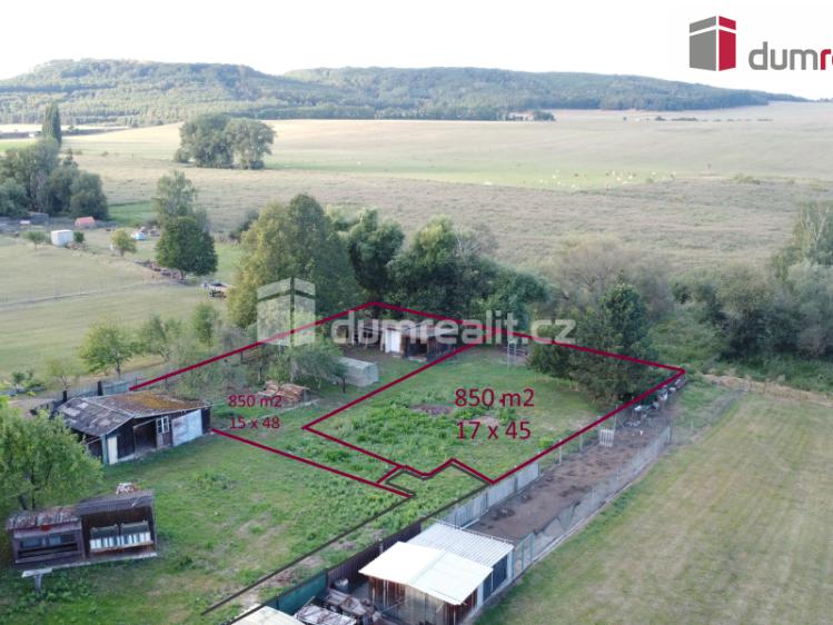 Prodej stavebního pozemku Vroutek, Nádražní č. 11