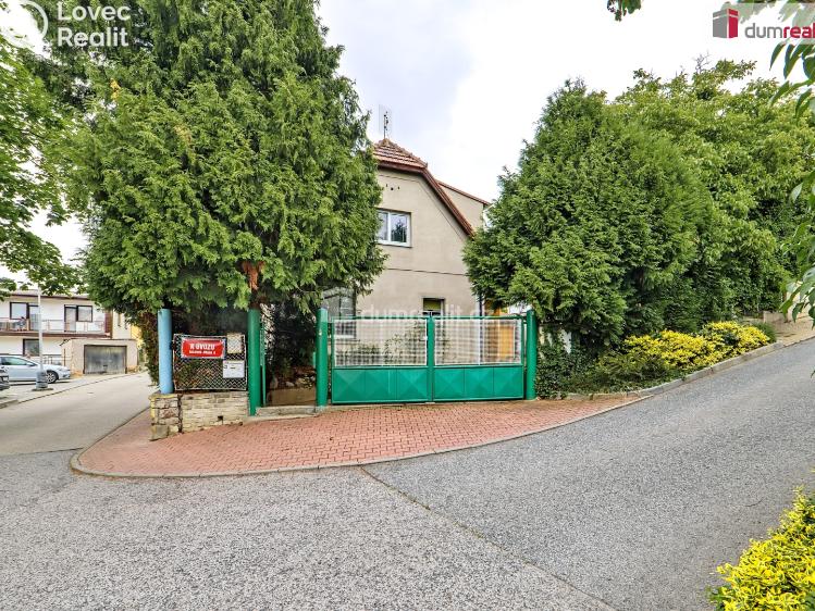 Prodej rodinného domu Praha-Lochkov, K úvozu č. 53