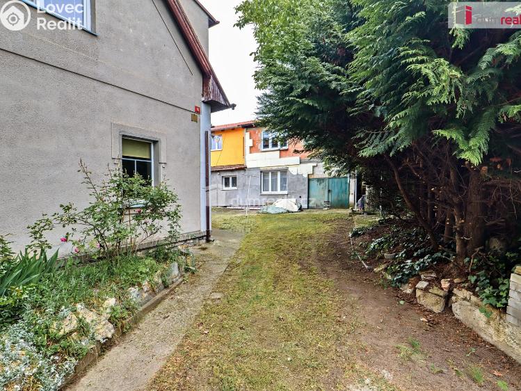 Prodej rodinného domu Praha-Lochkov, K úvozu č. 10