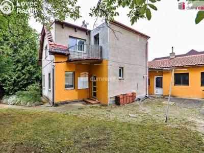 Prodej rodinného domu Praha-Lochkov, K úvozu č. 2