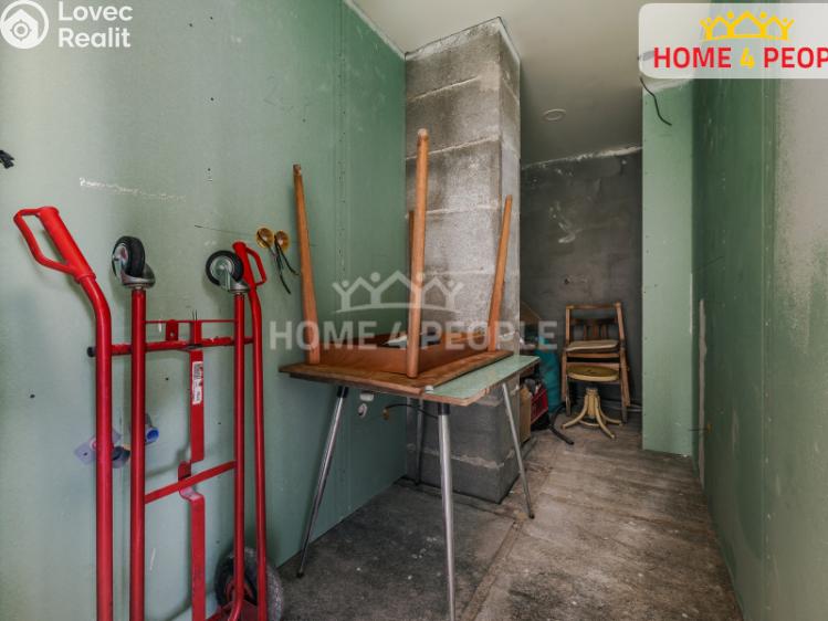Prodej činžovního domu Praha-Březiněves, Na hlavní č. 19