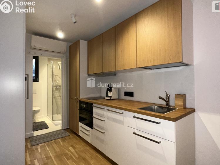 Prodej garáže Petrov č. 14