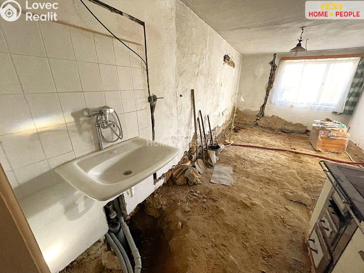 Prodej chalupy Strašín č. 22