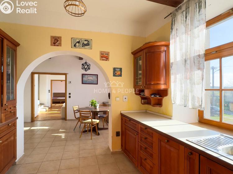 Продажа семейного дома Číčenice č. 2