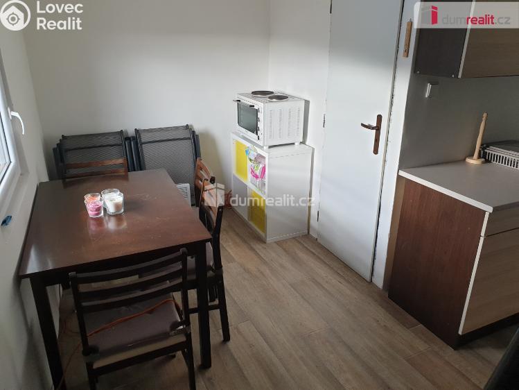 Prodej chaty Malé Žernoseky, Ústecká 61 č. 12