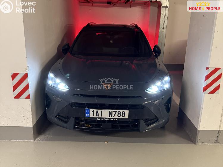 Prodej garáže Praha 9, Kytlická č. 8