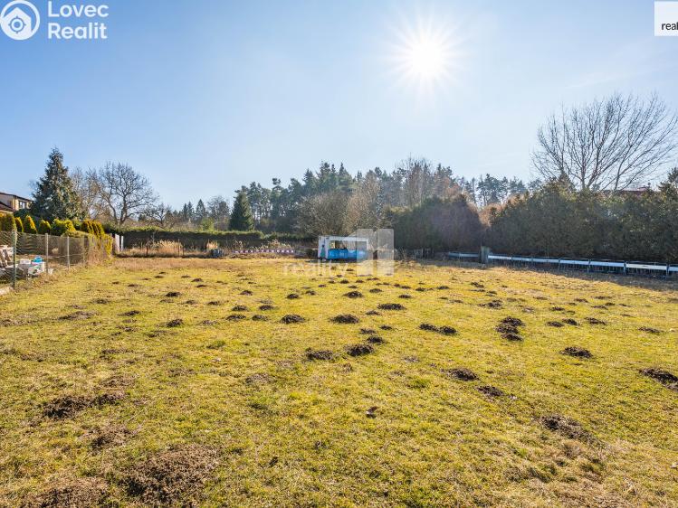 Prodej stavebního pozemku Jesenice, Maková č. 18
