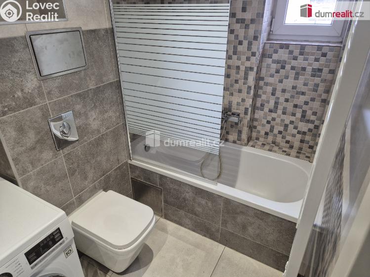 Prodej bytu 5+1 Kaplice, Omlenická č. 32