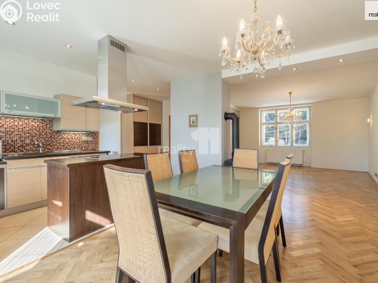 Prodej rodinného domu Rataje nad Sázavou, náměstí Míru č. 8