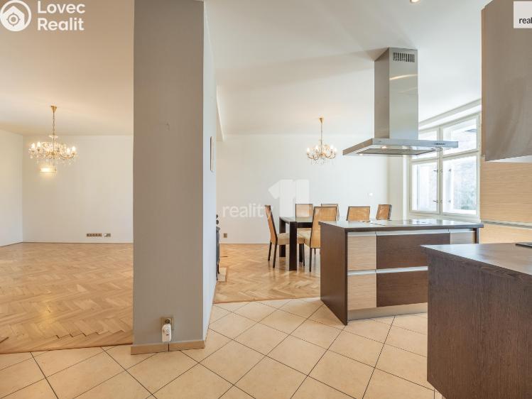 Prodej rodinného domu Rataje nad Sázavou, náměstí Míru č. 22