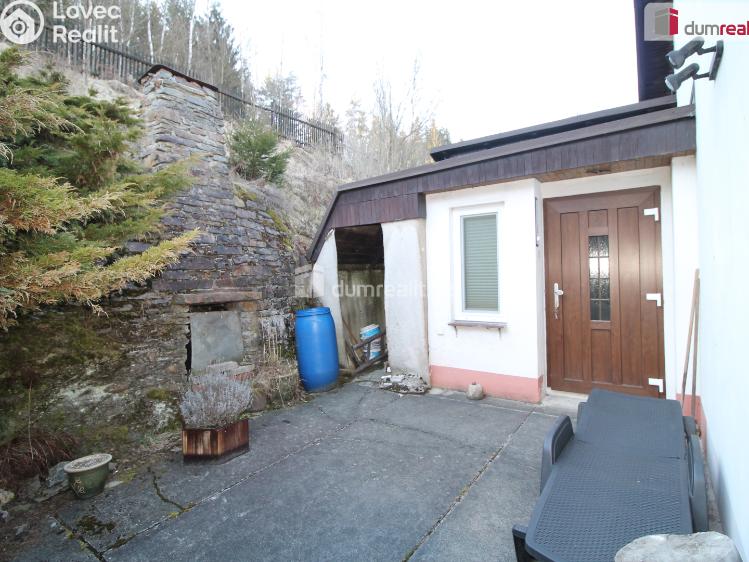 Sale hut Kraslice, B. Němcové č. 80