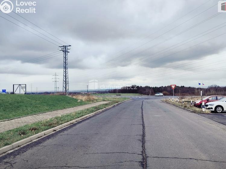 Prodej komerčního pozemku Chomutov, Kaštanka 1767 č. 5