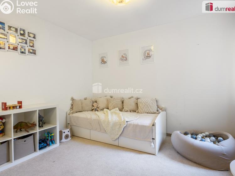Продаж квартири 4+KK Přezletice, U Ctěnického Potoka č. 13