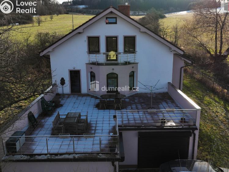 Prodej komerční nemovitosti Bystřice č. 23
