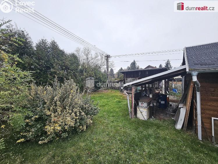 Prodej stavebního pozemku Kamenný Újezd č. 11