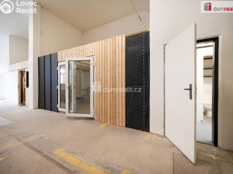 Rent warehouse Vimperk, 1. máje č. 9