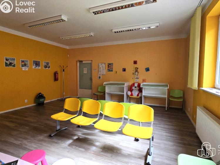 Sale doctor's office Cheb, Písečná č. 4