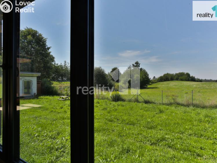 Prodej rodinného domu Bukovany č. 8