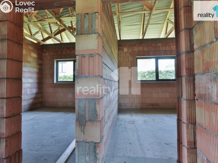 Prodej rodinného domu Bukovany č. 10