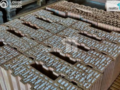 Продаж сімейного будинку Bukovany č. 20