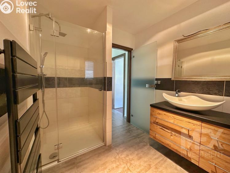 Prodej rodinného domu Ostrov č. 10