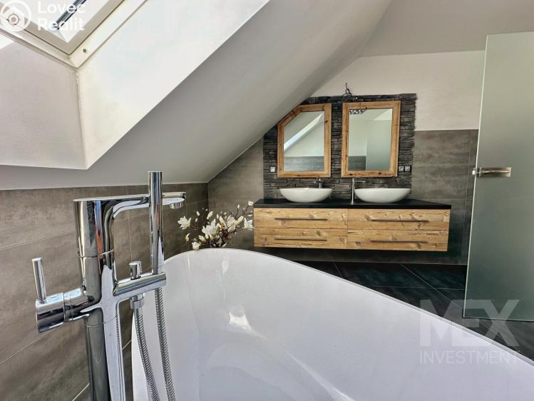 Prodej rodinného domu Ostrov č. 20