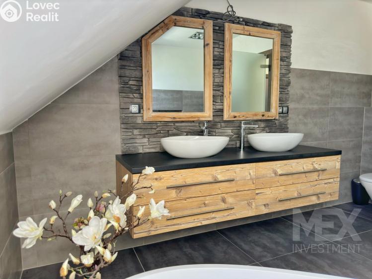 Prodej rodinného domu Ostrov č. 21