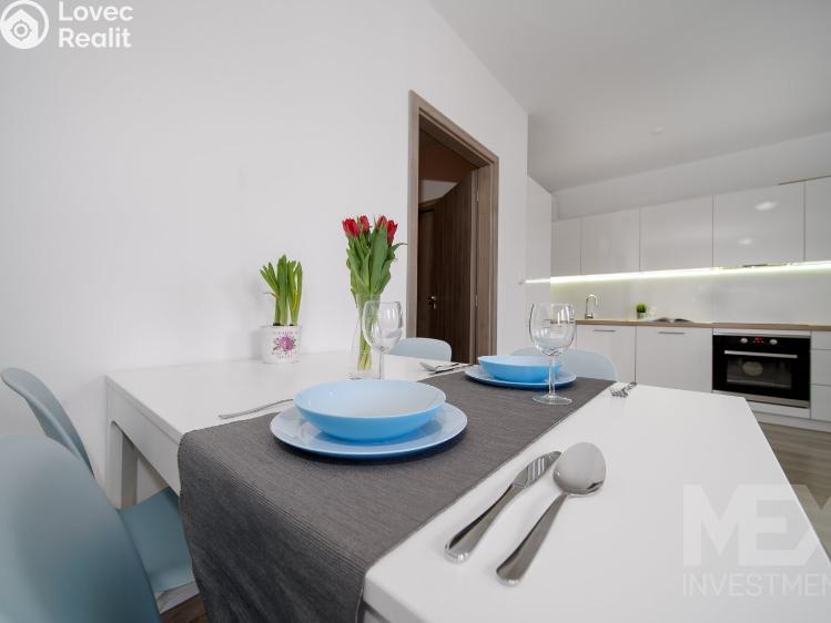 Prodej bytu 2+KK Hradec Králové, Ve Stromovce 743 č. 4