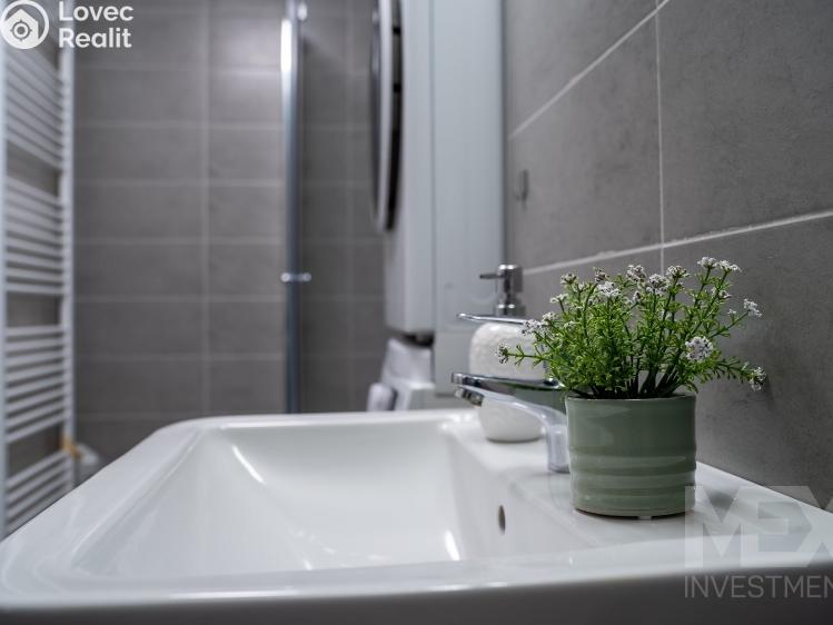 Prodej bytu 2+KK Hradec Králové, Ve Stromovce 743 č. 13