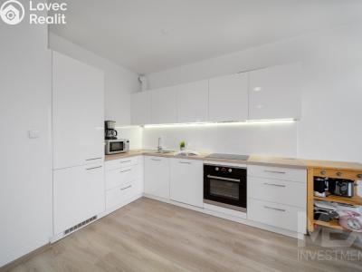 Prodej bytu 2+KK Hradec Králové, Ve Stromovce 743 č. 2